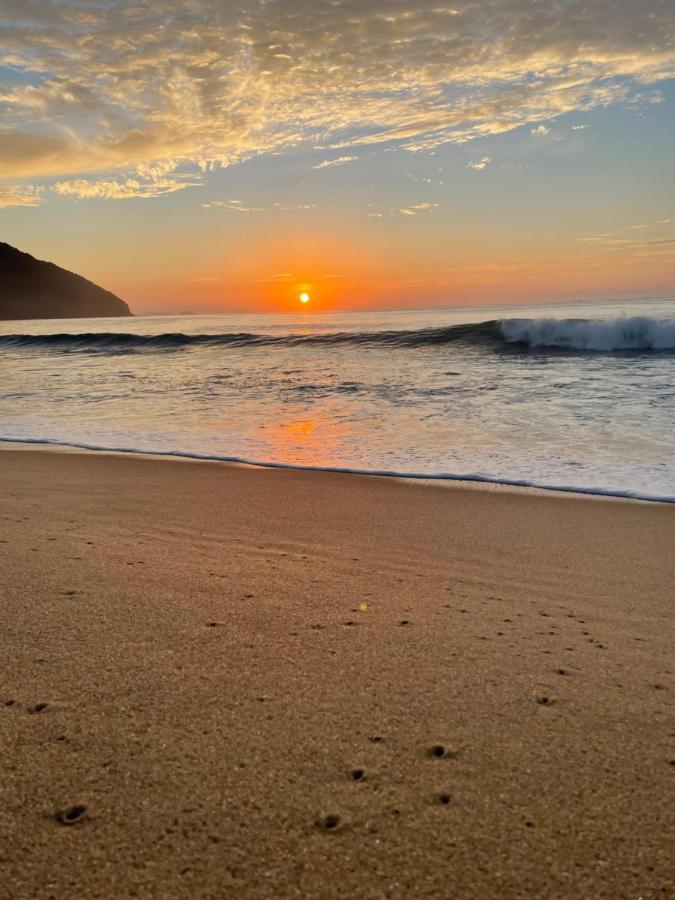 Apartamento Na Praia Grande Proximo A Feirinha E Mercado Ubatuba Exterior foto
